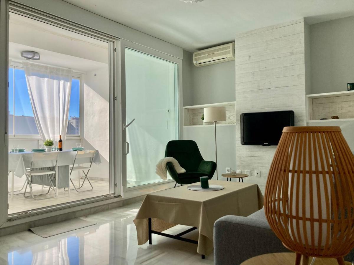 Atico Valdelagrana Playa - Aire Acondicionado Y Piscina Appartement