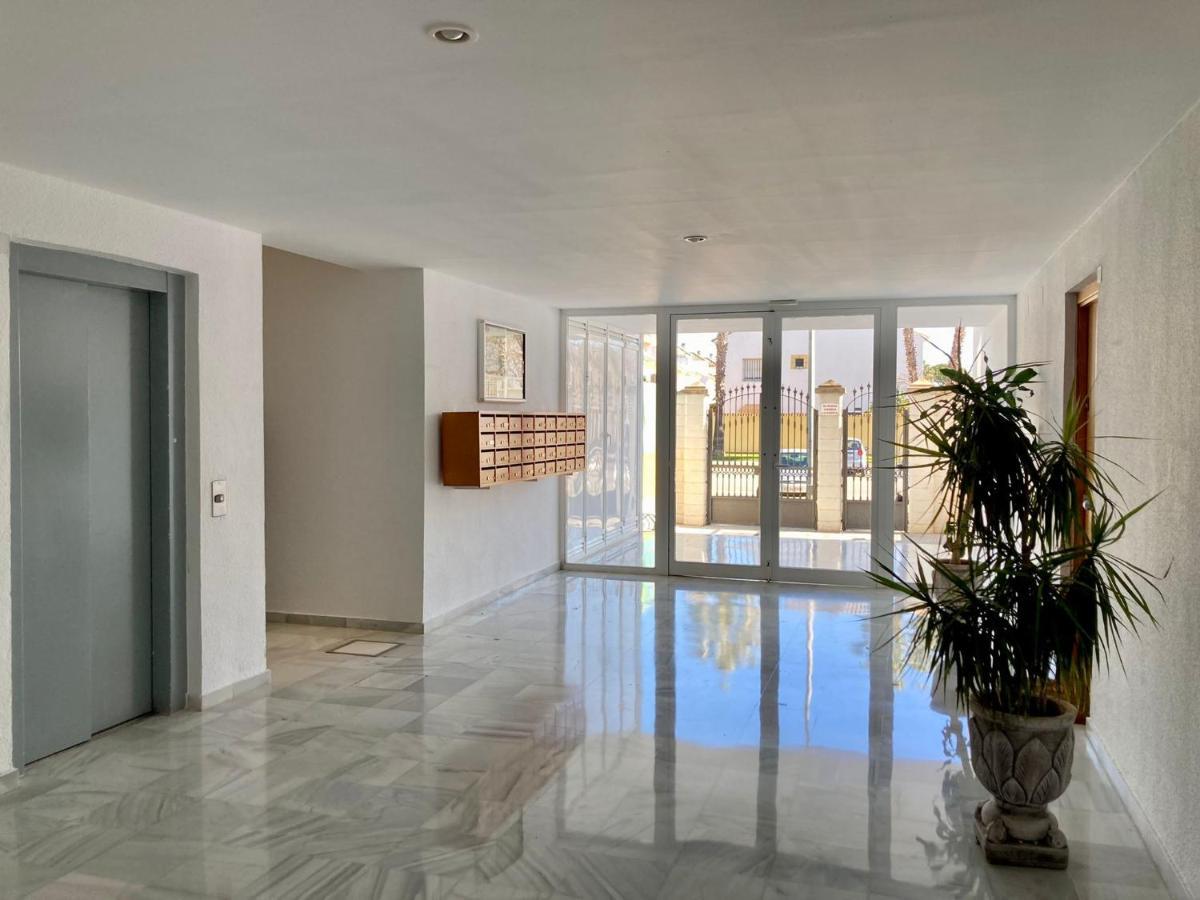 Appartement Atico Valdelagrana Playa - Aire Acondicionado Y Piscina El Puerto de Santa María